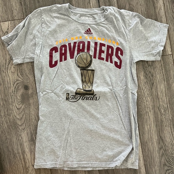 2016 Cleveland Cavaliers NBA Championship Shirt - Picture 1 of 2